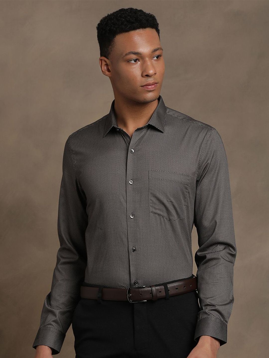 Turtle Spread Collar Long Sleeves Pure Cotton Classic Slim Fit Formal Shirt-picture-25