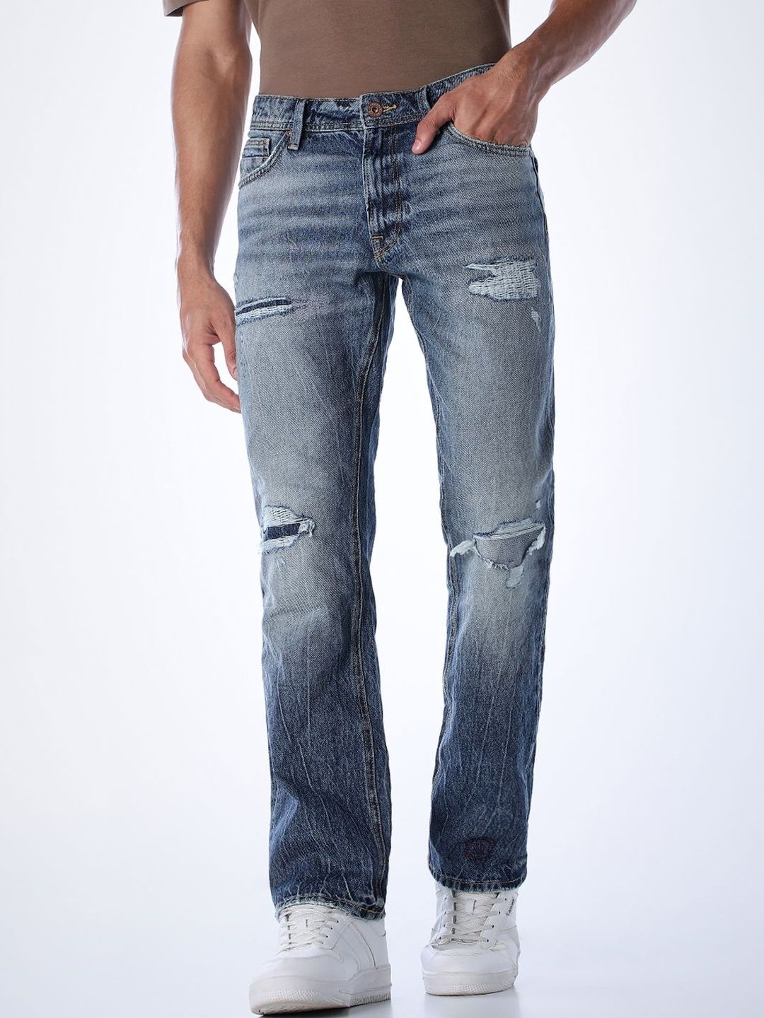 Jack & Jones Men Regular Fit Low-Rise Highly Distressed Heavy Fade Jeans-picture-24