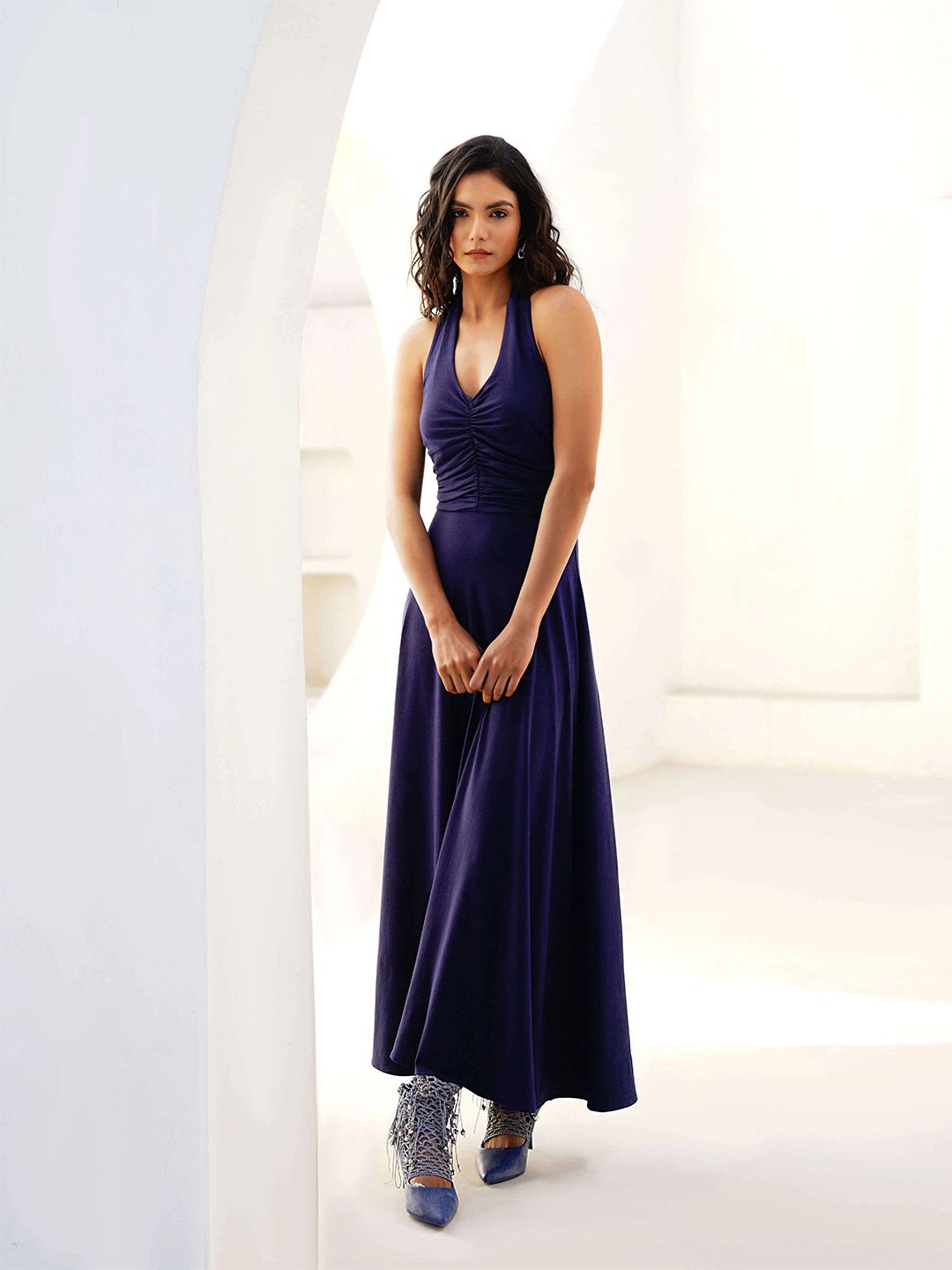 COVE AND LANE Halter Neck A-Line Maxi Dress-picture-27