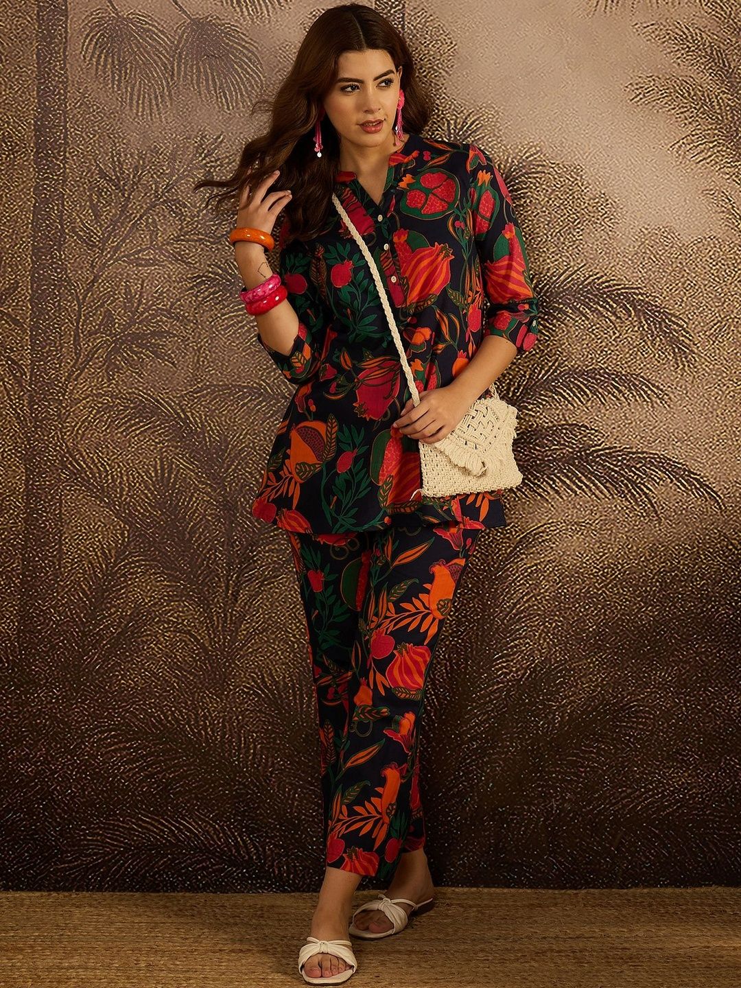 Sangria Floral Printed Pure Cotton Tunic & Trousers Co-Ord Set-picture-30