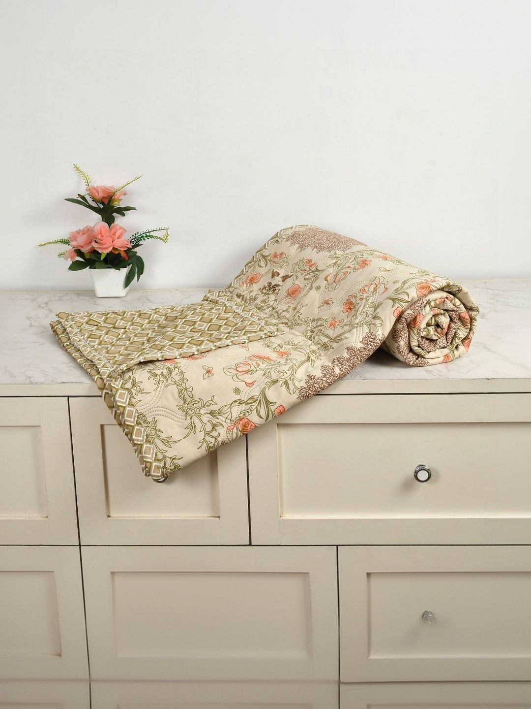 FURNOFY Cream-Coloured Floral Printed King Size Reversible Ultrasonic Comforter-picture-19