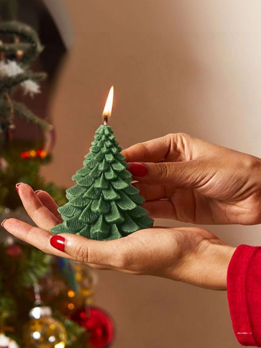 Garden Deco Green Pine Tree Shaped Wax Scented Decorative Pillar Christmas Candle-image-6
