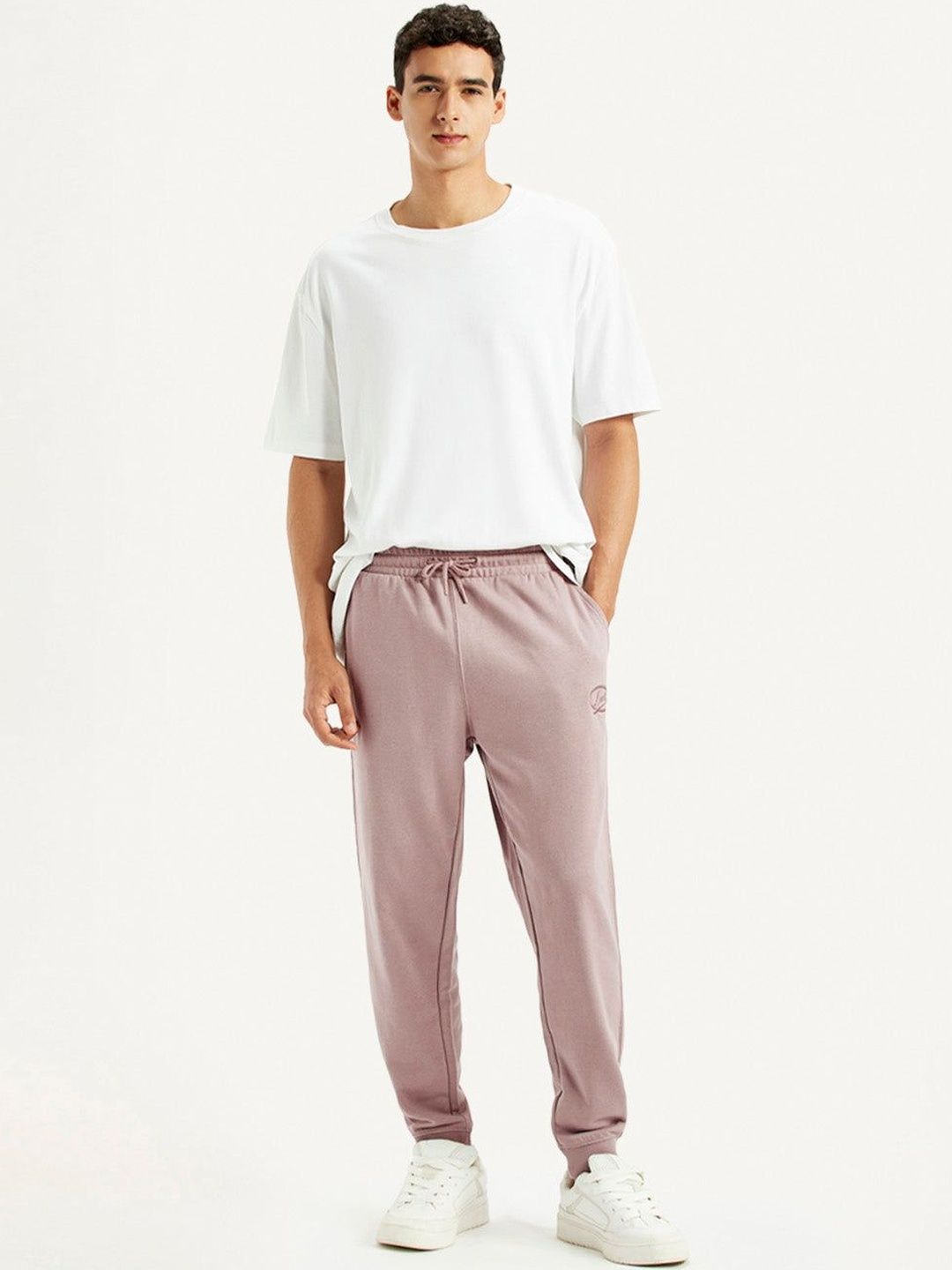 Levis Men Mid Rise Joggers-picture-10