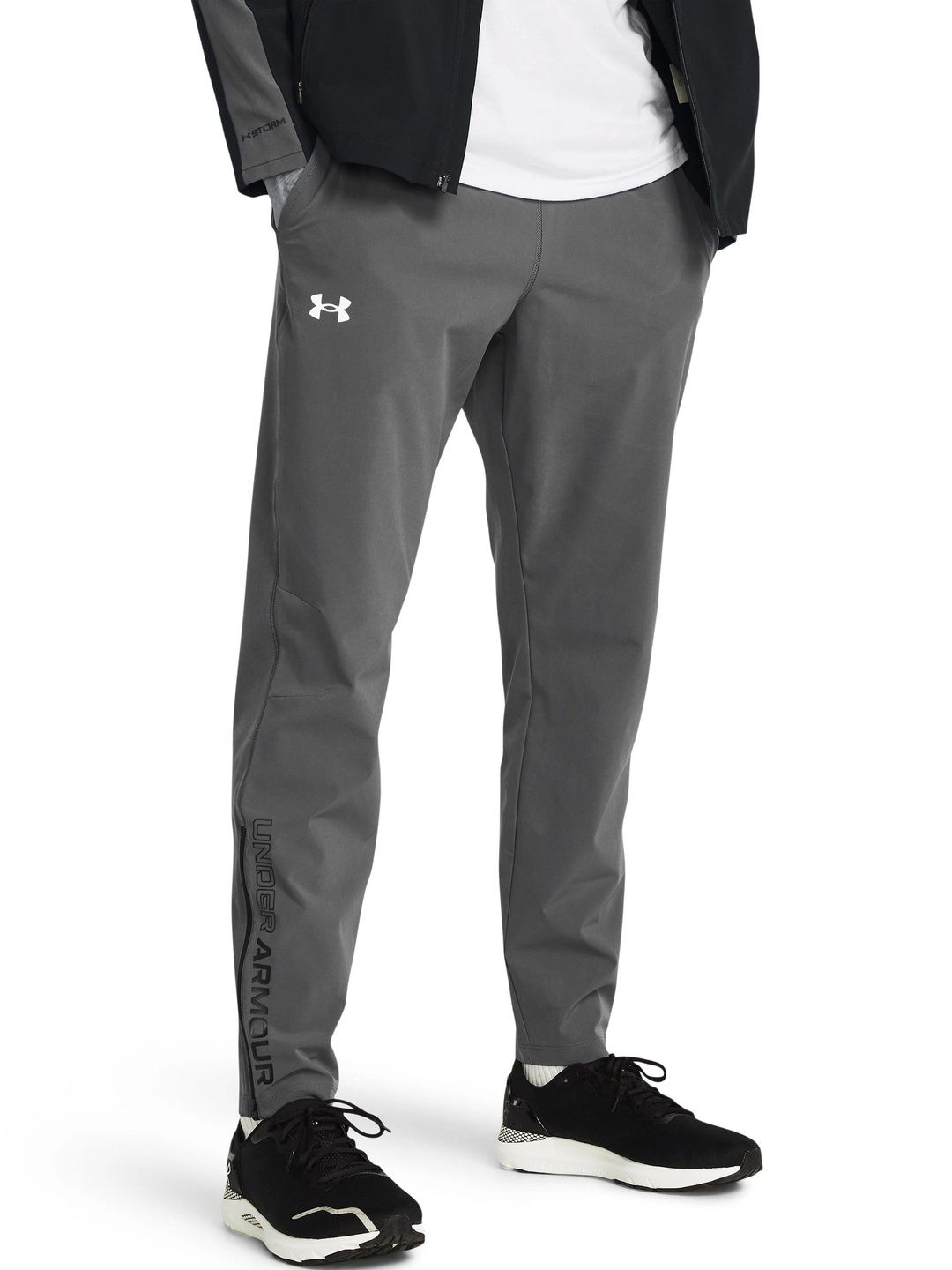 UNDER ARMOUR Launch Strom Men Slim-Fit Mid-Rise Joggers-picture-29