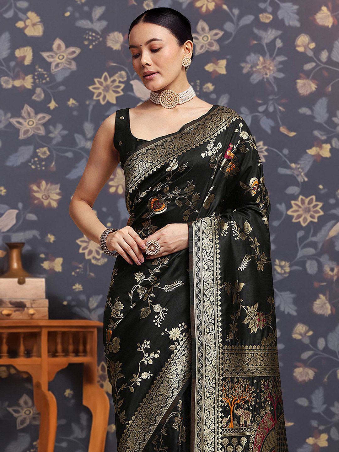 House of Pataudi Ethnic Motifs Woven Design Zari Kanjivaram Saree-picture-57