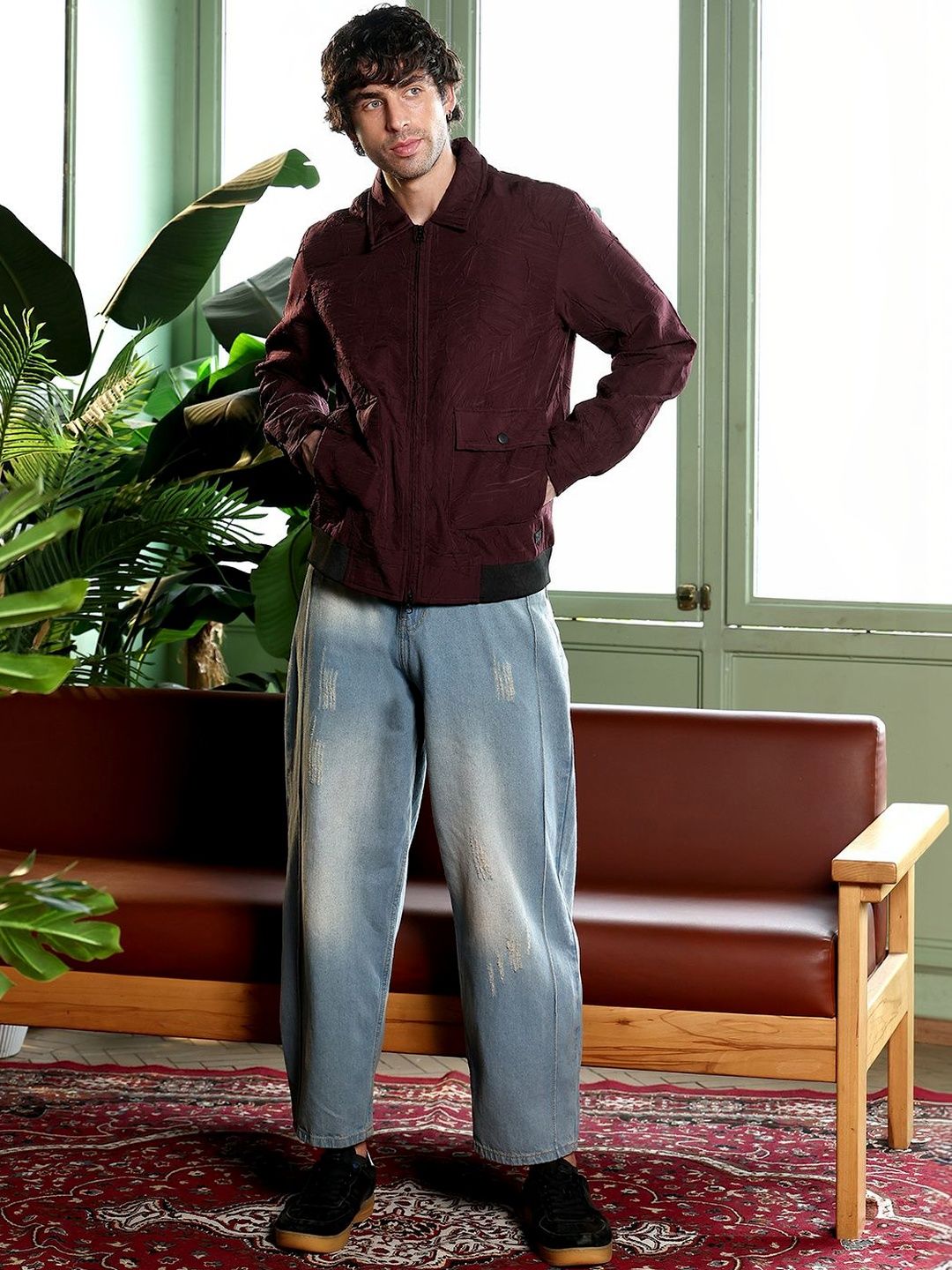 Campus Sutra Men Lightweight Bomber Jacket-image-39
