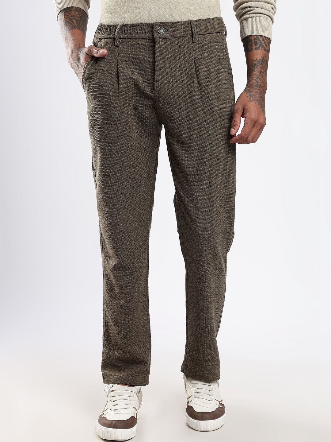 THE BEETEL HOUSE Men Textured Relaxed Pleated Trousers-picture-24