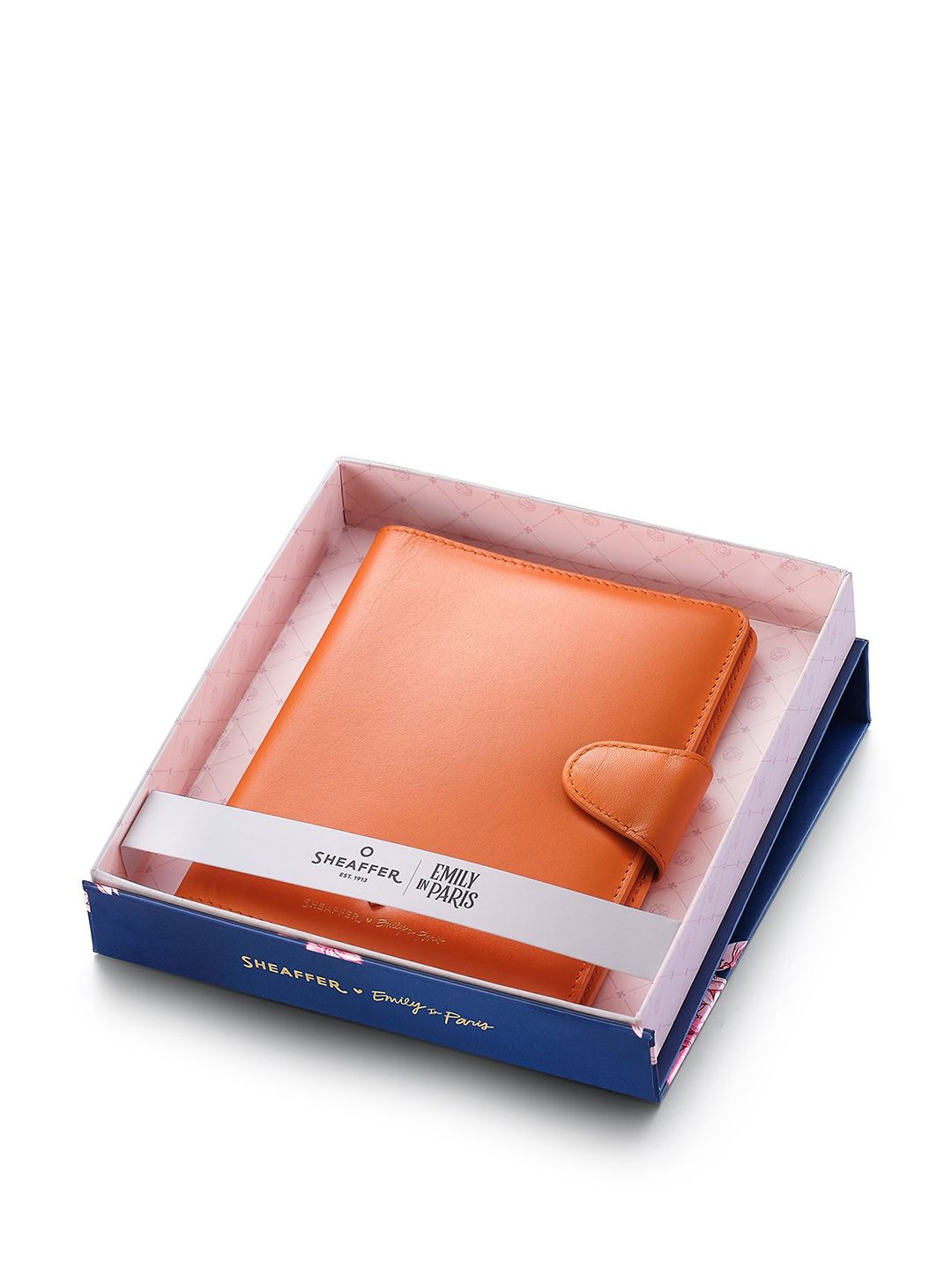 Sheaffer Emily In Paris Orange Leather Passport Case With Pen Loop With Heart-Shapd Emblem-picture-38