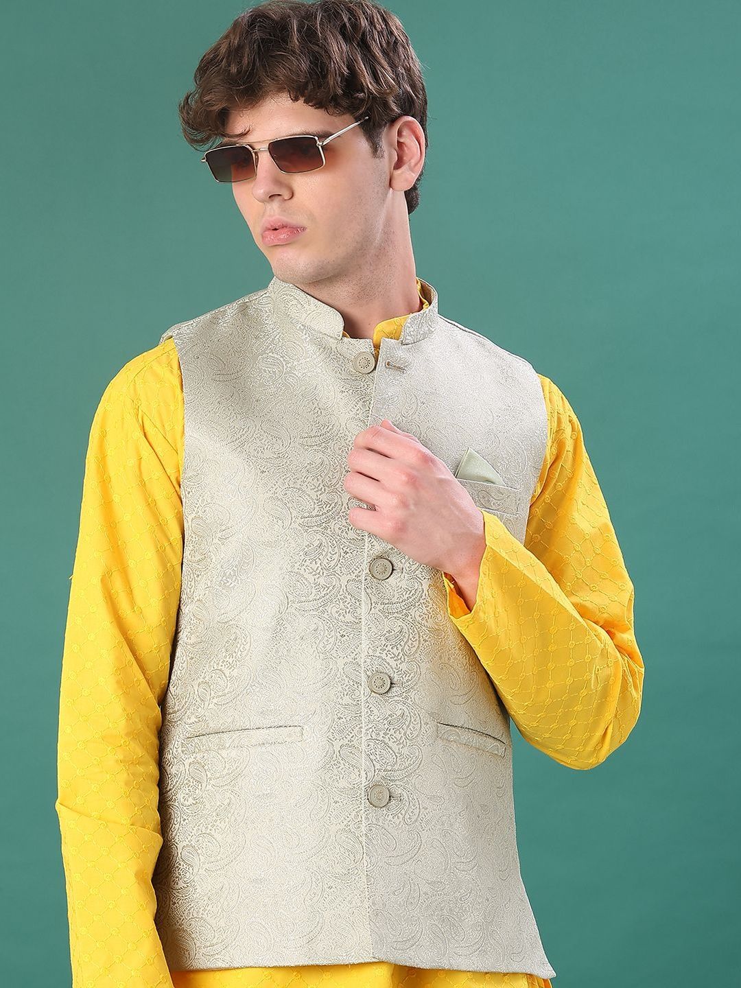 V-Mart Men Mandarin Collared Paisley Woven Nehru Jackets