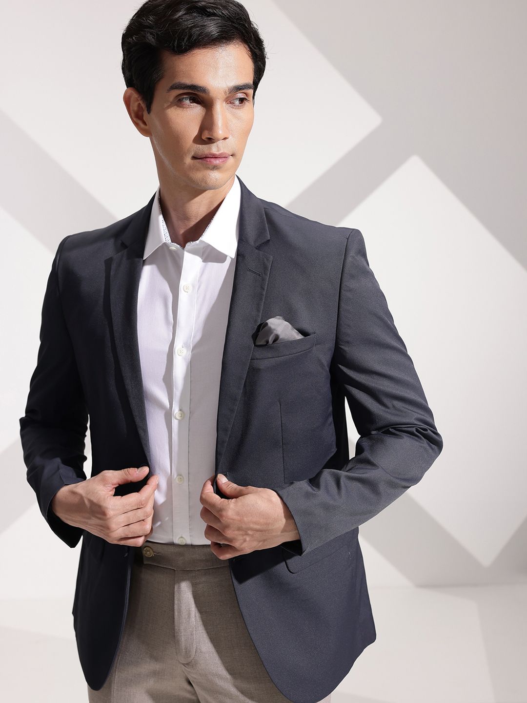 INVICTUS Slim Fit Notched Lapel Single Breasted Formal Blazer-picture-18