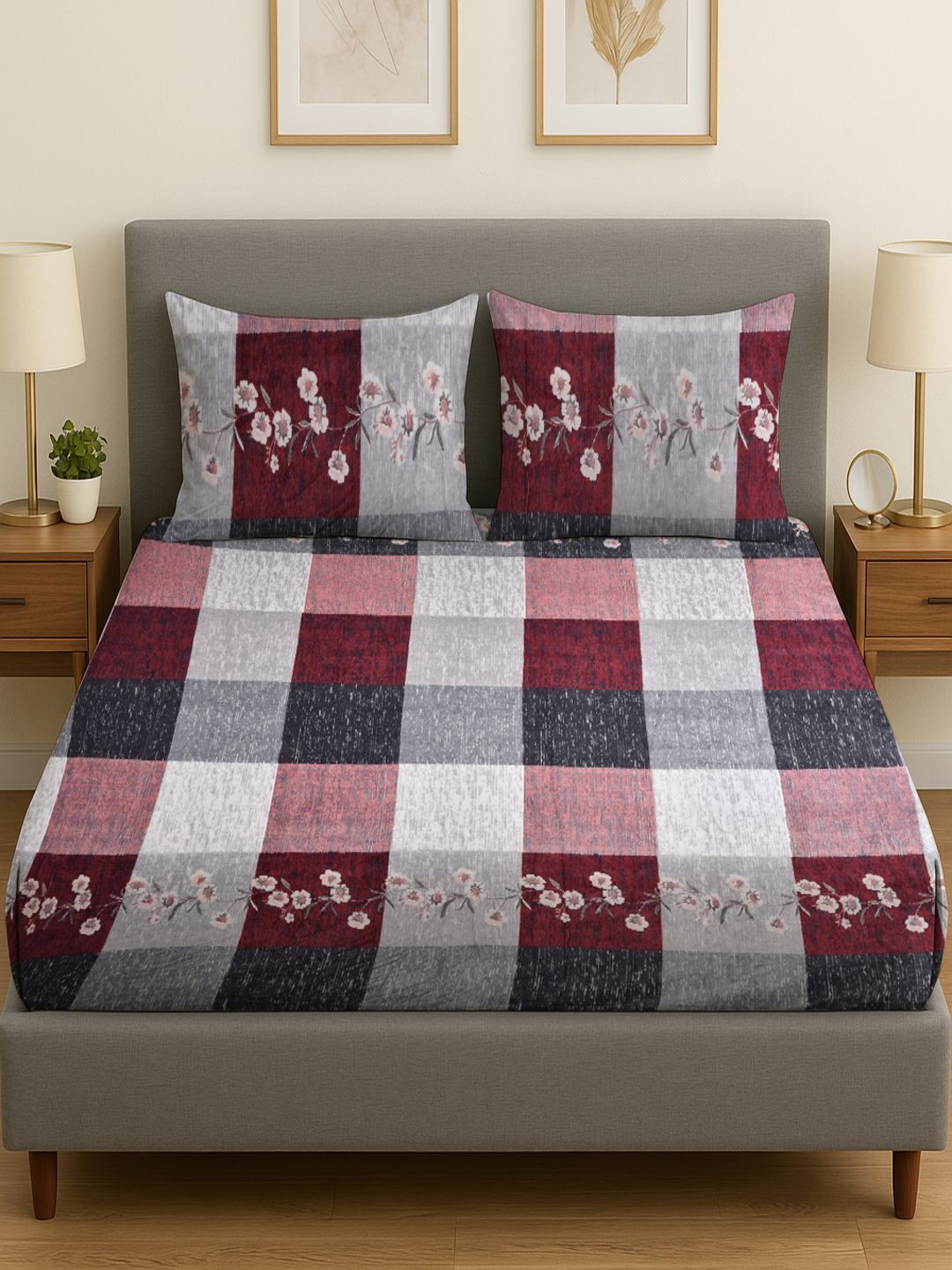 RRC Maroon Geometric 300 TC Queen Bedsheet with 2 Pillow Covers-image-29