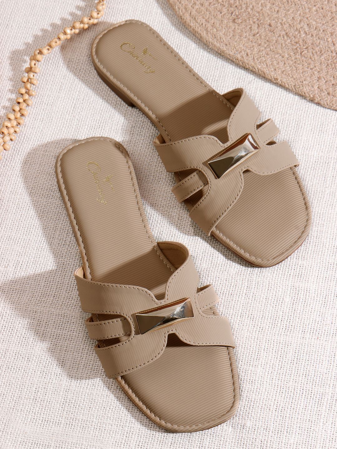 CHINRAAG Women Mojaris Flats-image-44