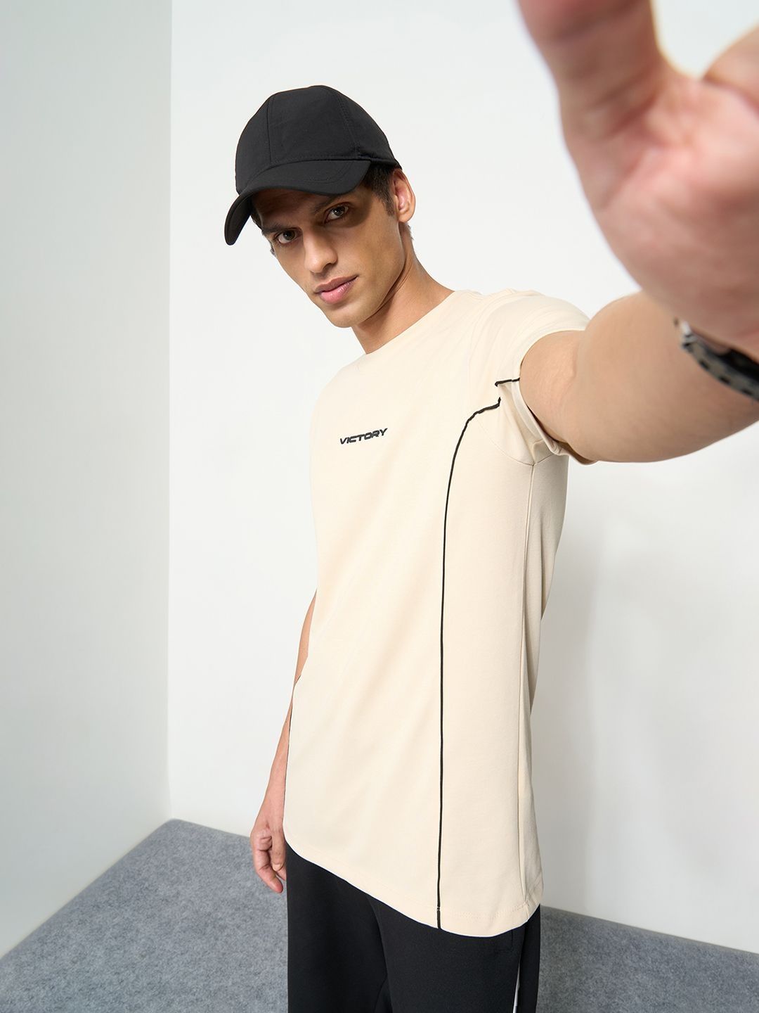 Ajile by Pantaloons Men Slim Fit T-shirt-picture-12