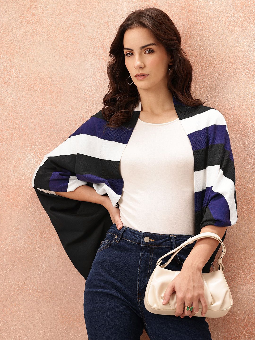 DressBerry Striped Collarless Front-Open Acrylic Shrug-image-12