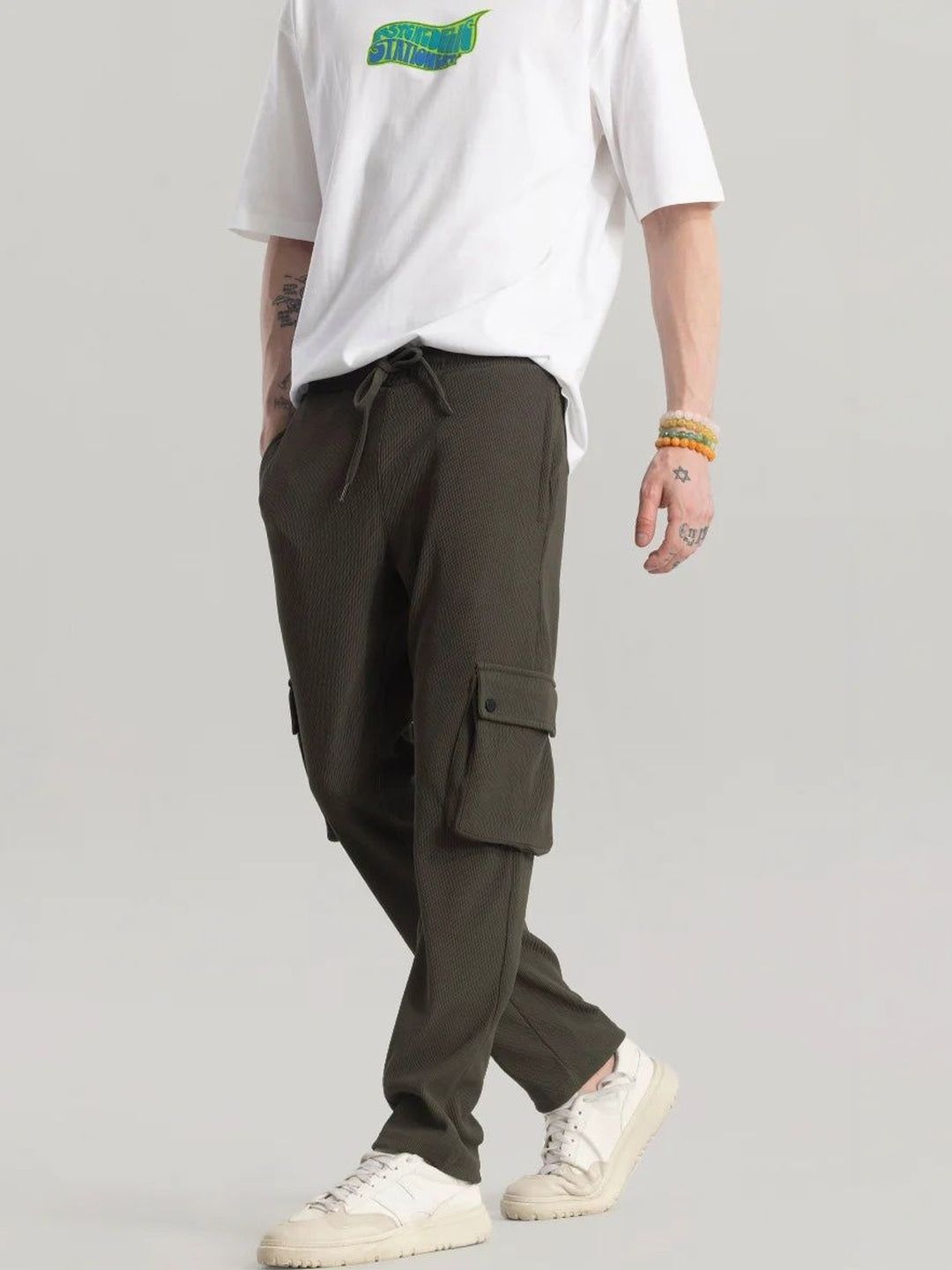 Snitch Men Textured Corduroy Cargos Trousers-picture-27