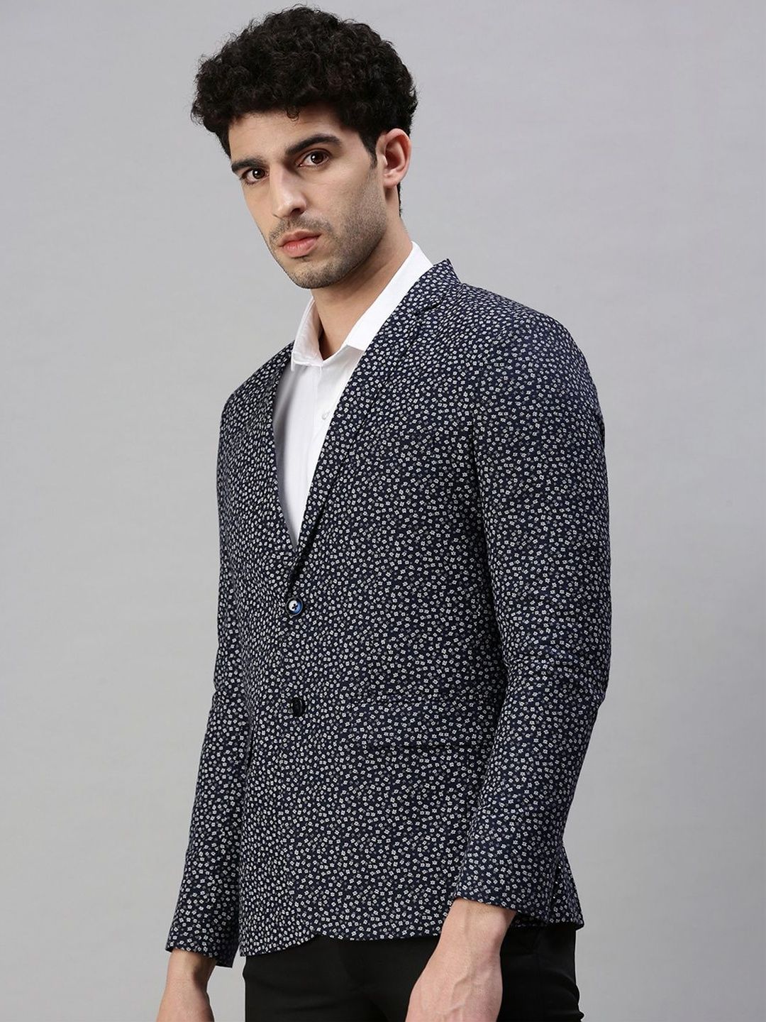 SHOWOFFFF Printed Slim-Fit Single Breasted Blazer-image-26