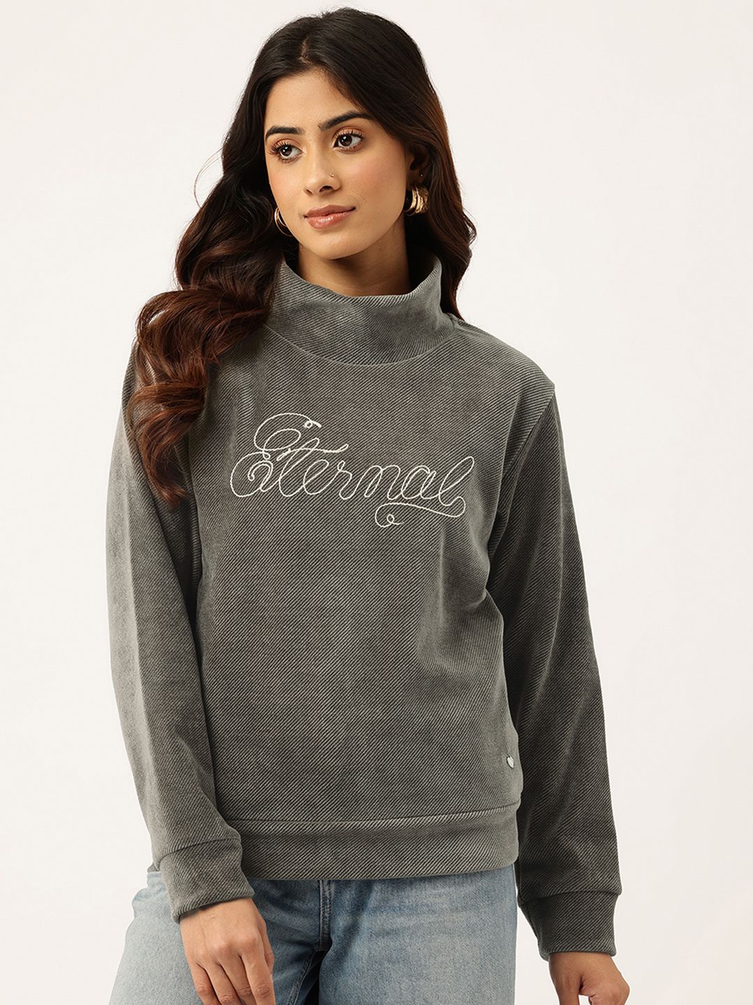 Monte Carlo Embroidered Sweatshirt-image-21