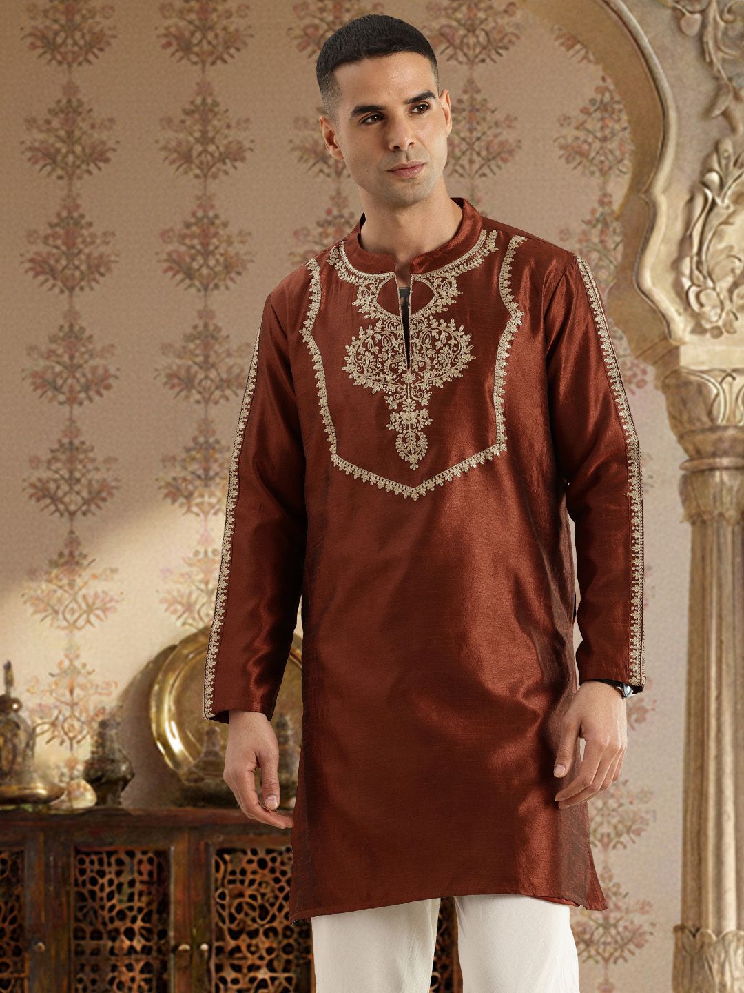 House of Pataudi Jashn Embroidered Indie Prints Kurta