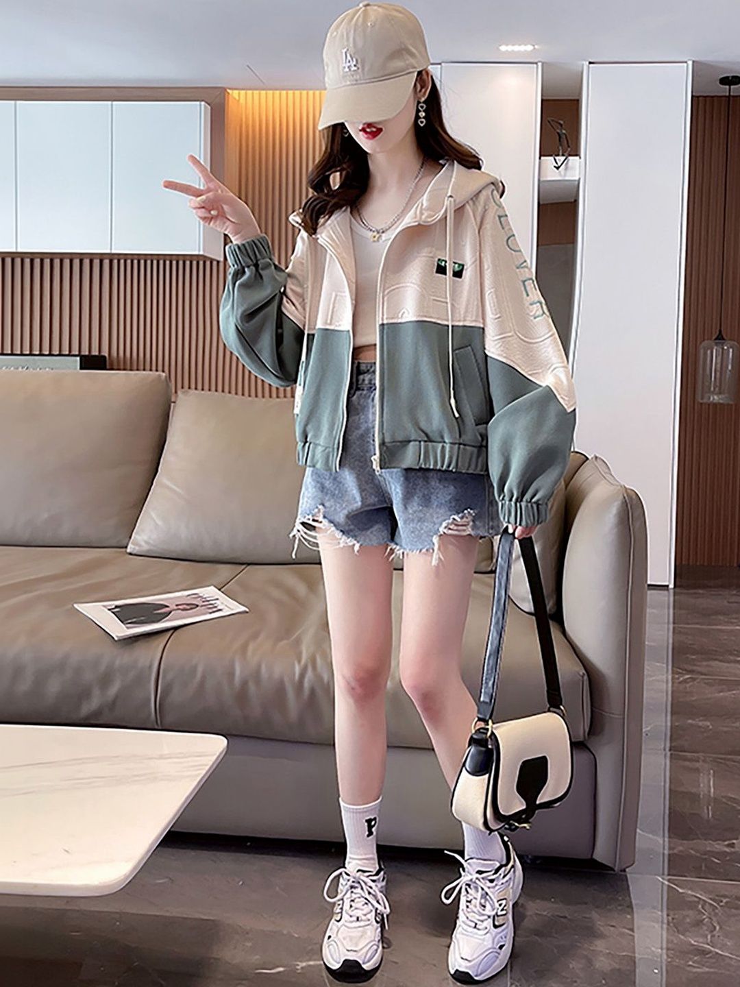 JC Mode Women Colourblocked Knitted with Embroidered Jacket-image-30