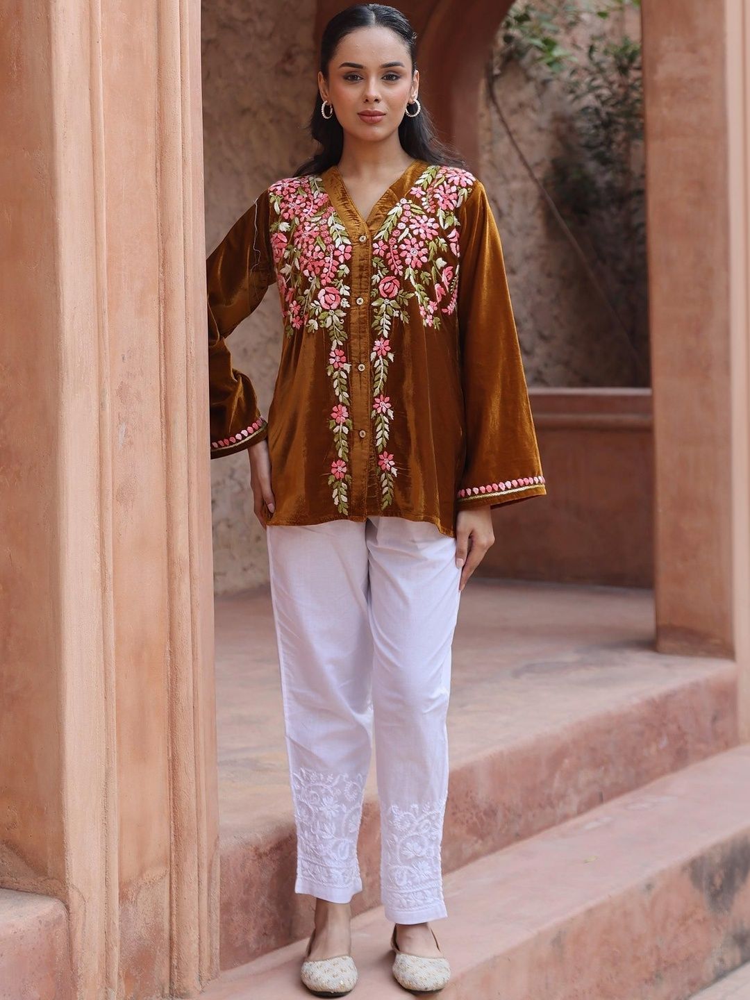 HOUSE OF KARI Floral Embroidered V-Neck Thread Work Velvet Straight Kurti-picture-27