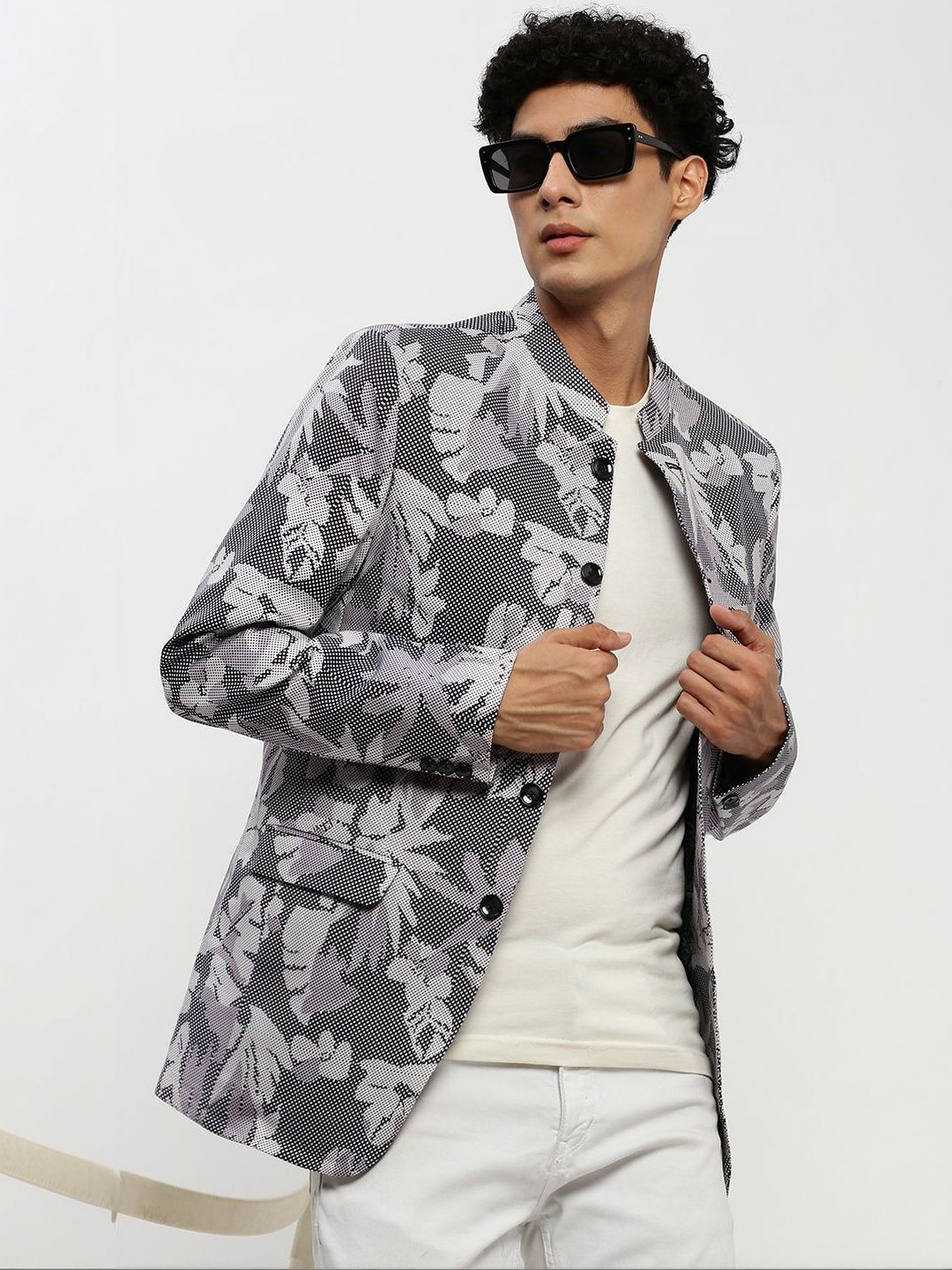 SHOWOFFFF Printed Mandarin Collar Long Sleeves Blazers-picture-18
