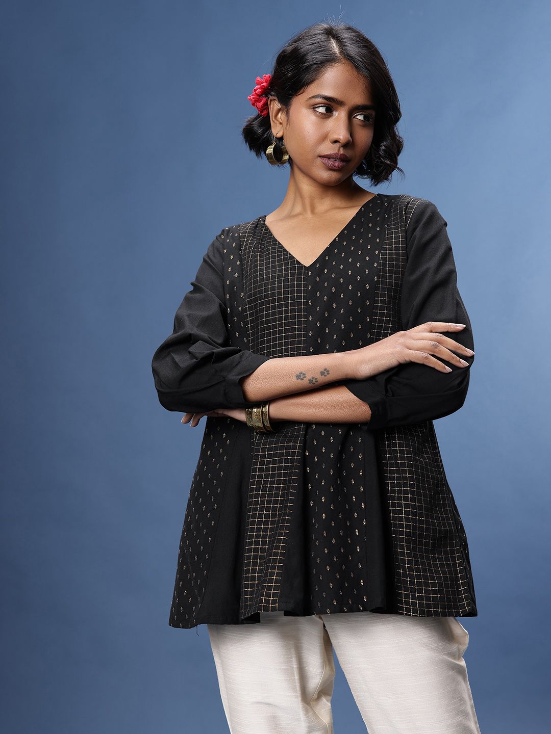 Taavi Woven Legacy Checked V-Neck Panelled Tops-picture-38