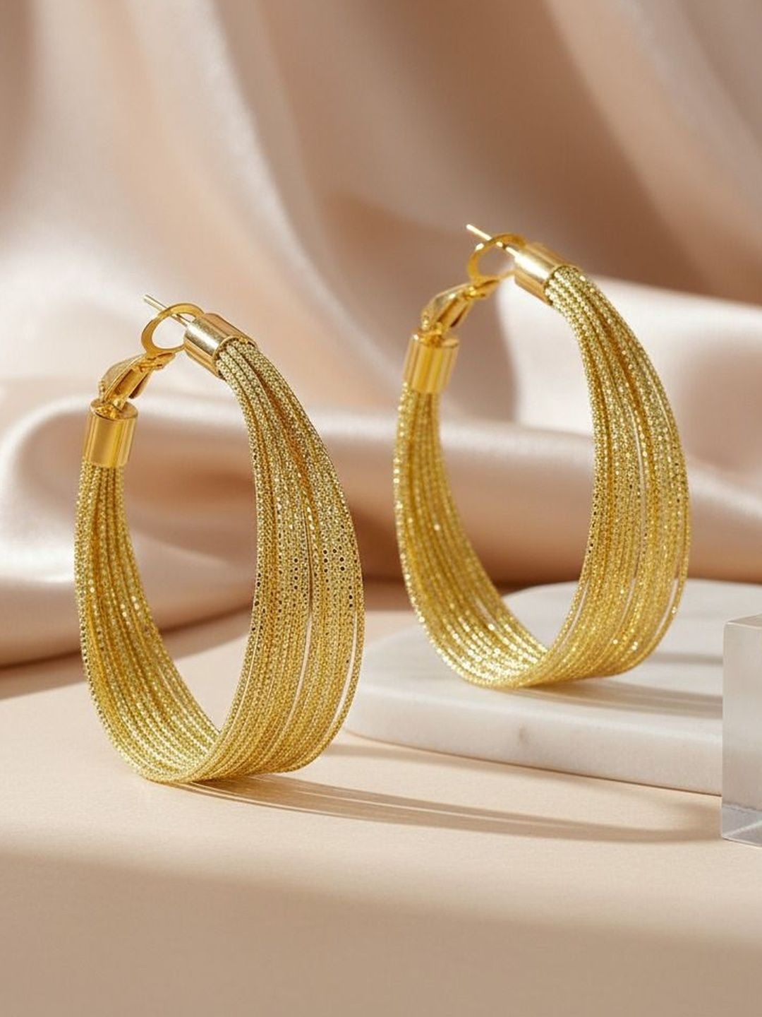 Anouk Oval Hoop Earrings-picture-44