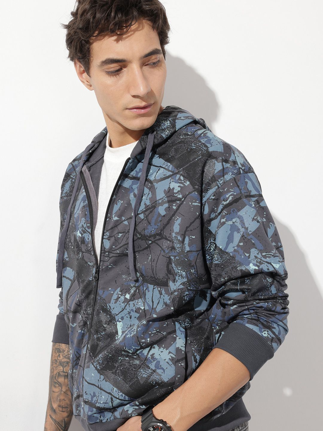 The Roadster Life Co. Abstract Printed Hooded Sweatshirt-image-12