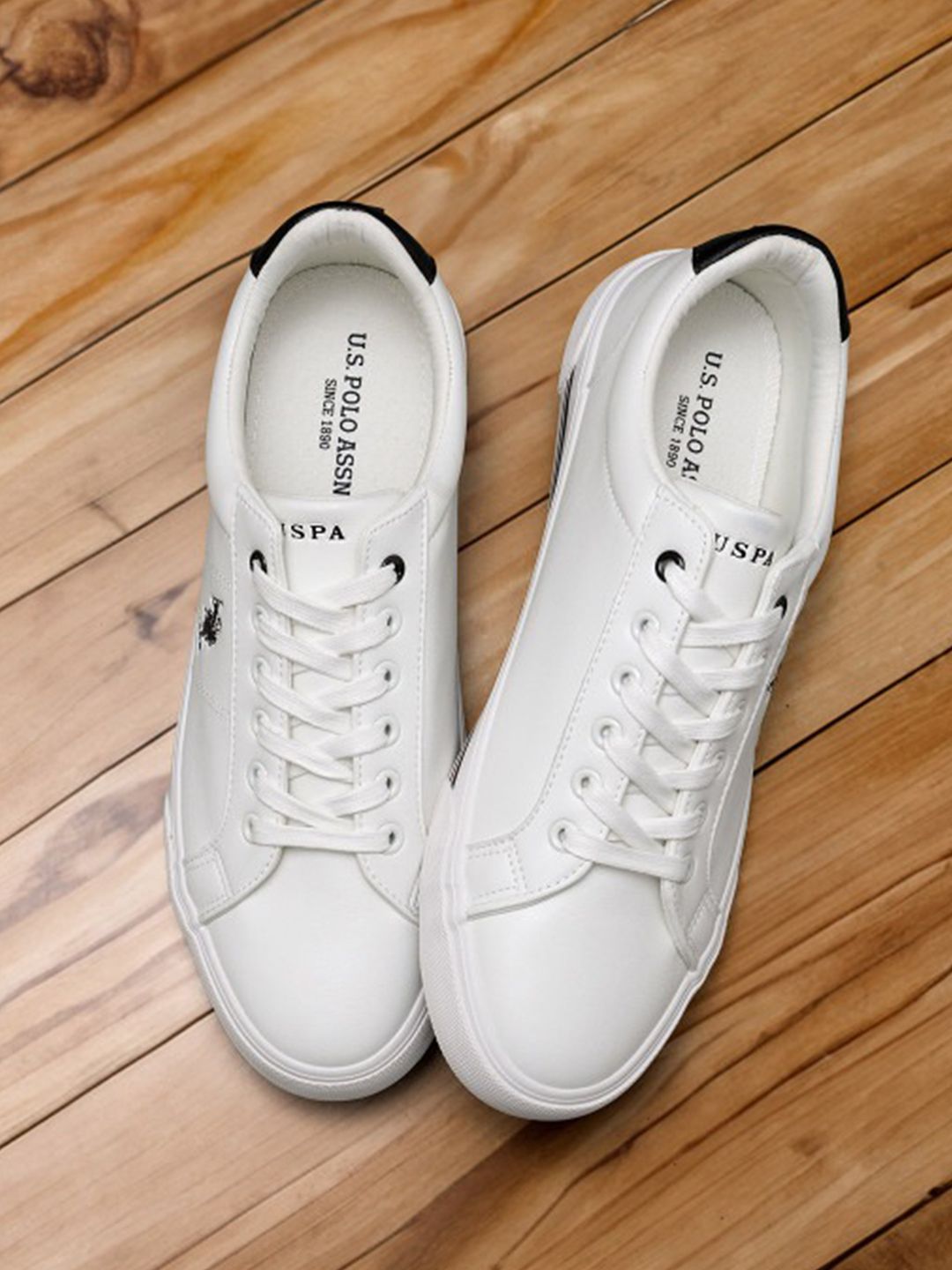 U.S. Polo Assn. U.S. Polo Assn. Men Round Toe Lace-Ups Sneakers