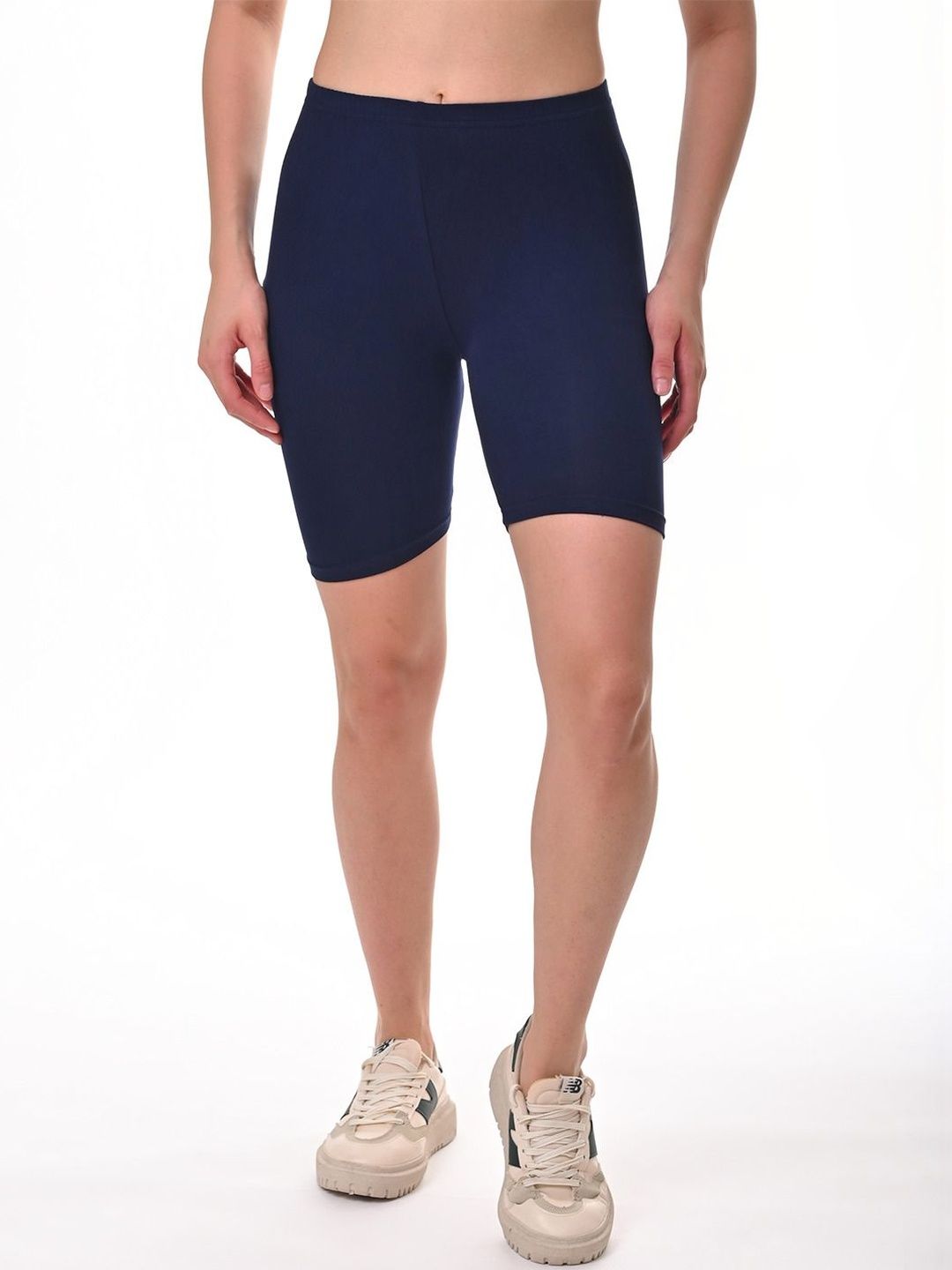 Fly Birds Women Skinny Fit Yoga Shorts-picture-41