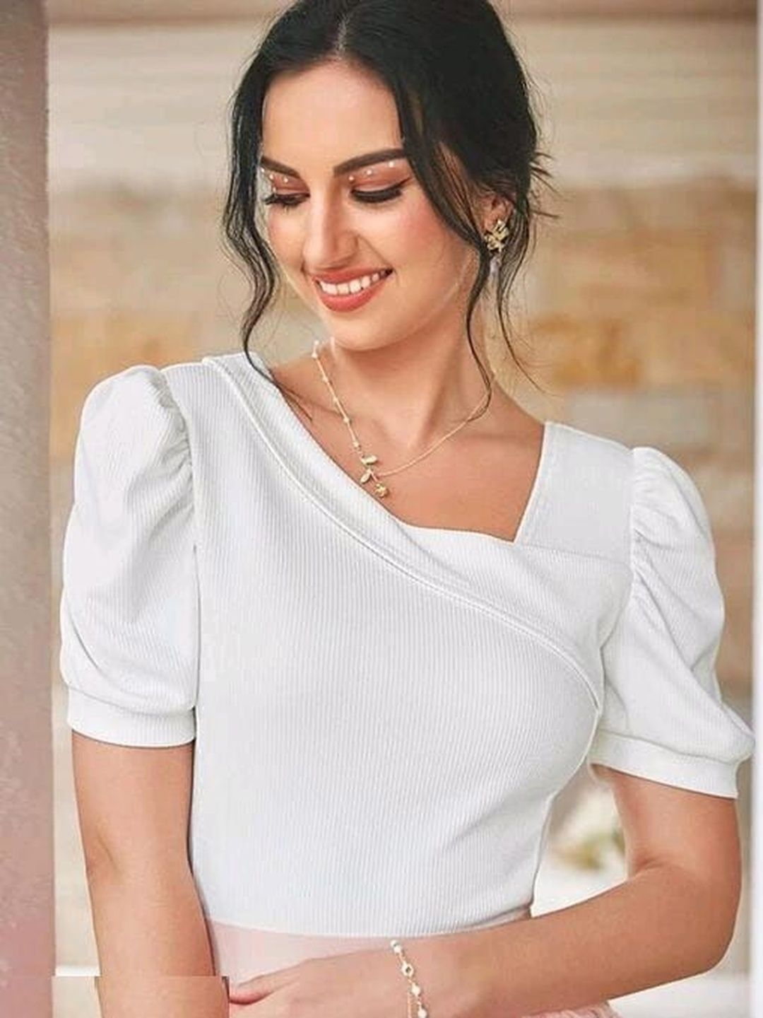 SHYAM SUNDARI Puff Sleeve Top-picture-20