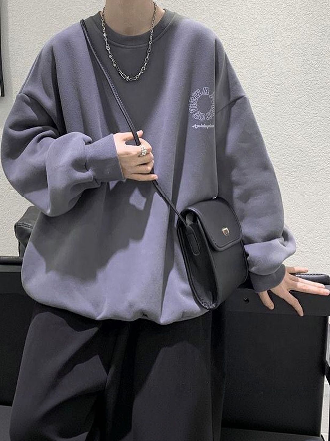 StyleCast x Revolte Men Printed Sweatshirt-picture-28
