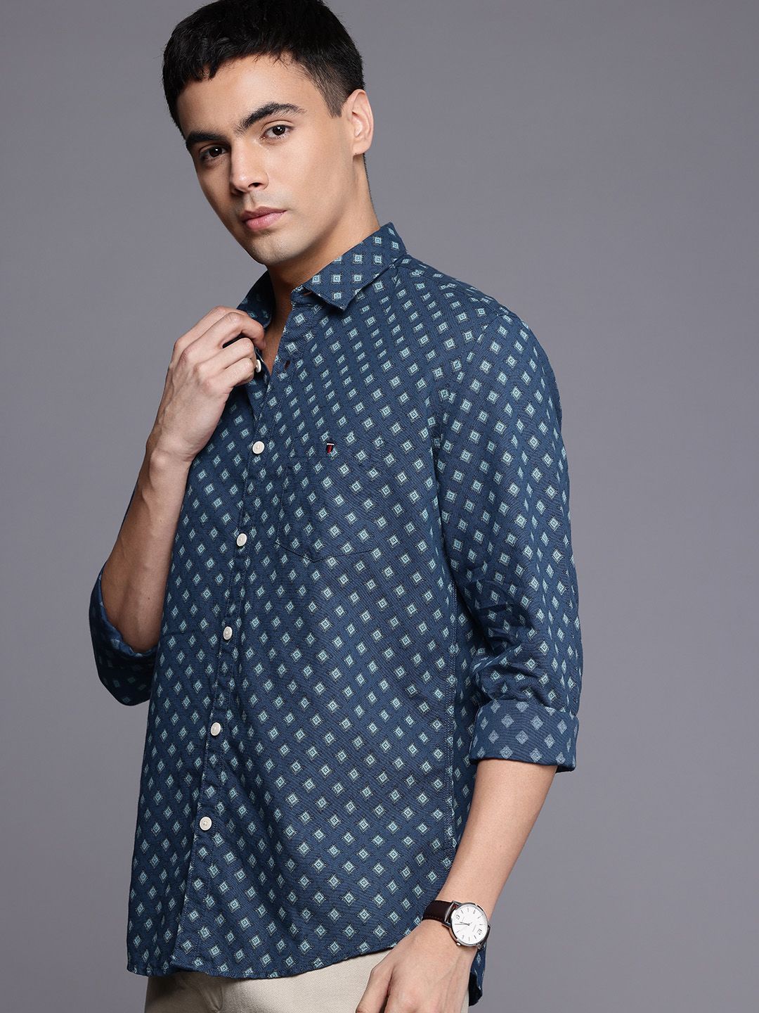 Louis Philippe Jeans Slim Fit Geometric Printed Cotton Linen Casual Shirt-picture-22