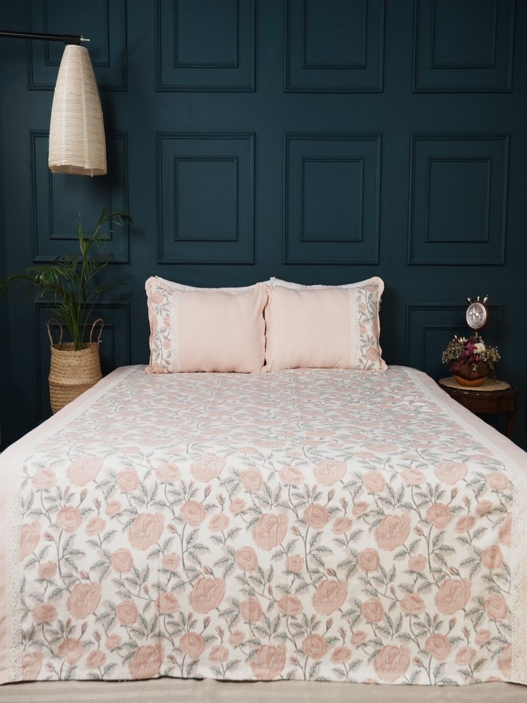 Ammorada White & Pink Floral Printed Cotton Double King Bed Covers-image-40