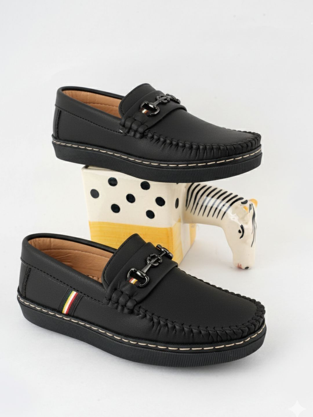 ZOOMBIE Boys Round Toe Formal Loafers