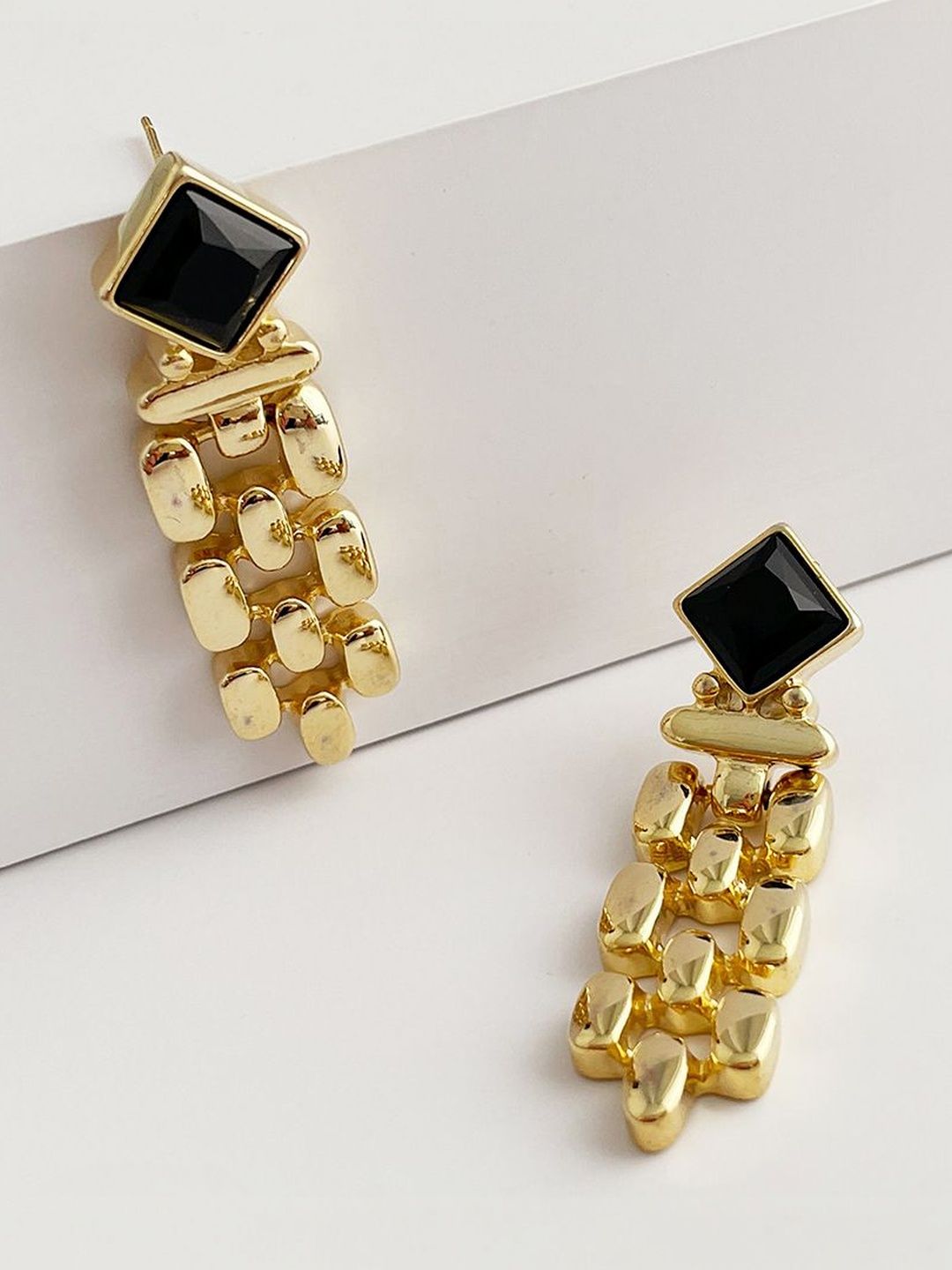 DressBerry Geometric Drop Earrings-picture-19