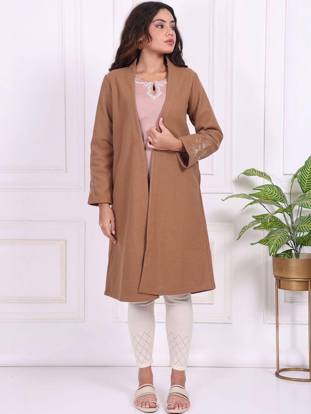 W Embroidered Straight Shrug-picture-36