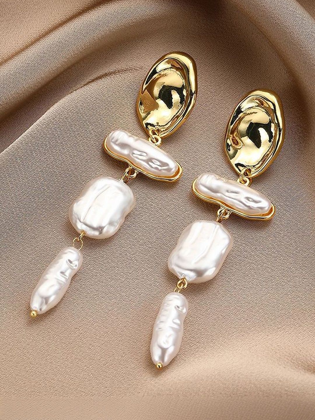 DressBerry Geometric Drop Earrings-picture-13