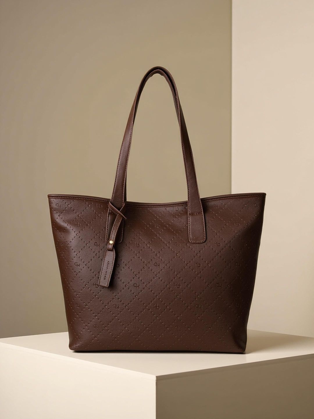 Chemistry PU Oversized Shoulder Bag-image-40