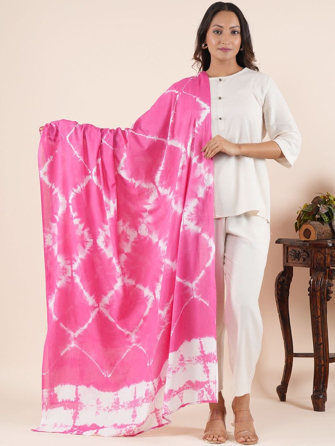 Style Shoes Dyed Dupatta-picture-5