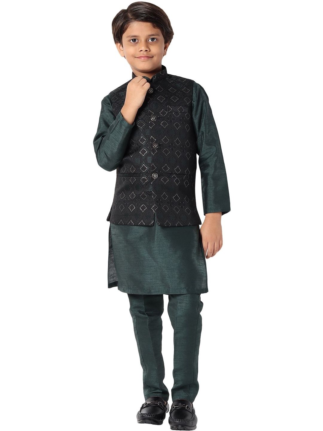 Uri and MacKenzie Boys Regular Kurta with Trousers