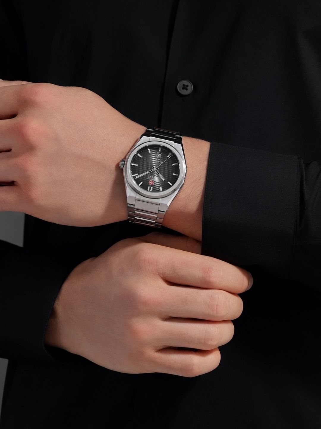 SWISS MILITARY HANOWA Men Patterned Dial & Stainless Steel Bracelet Style Straps Analogue Automatic Motion Watch-picture-45