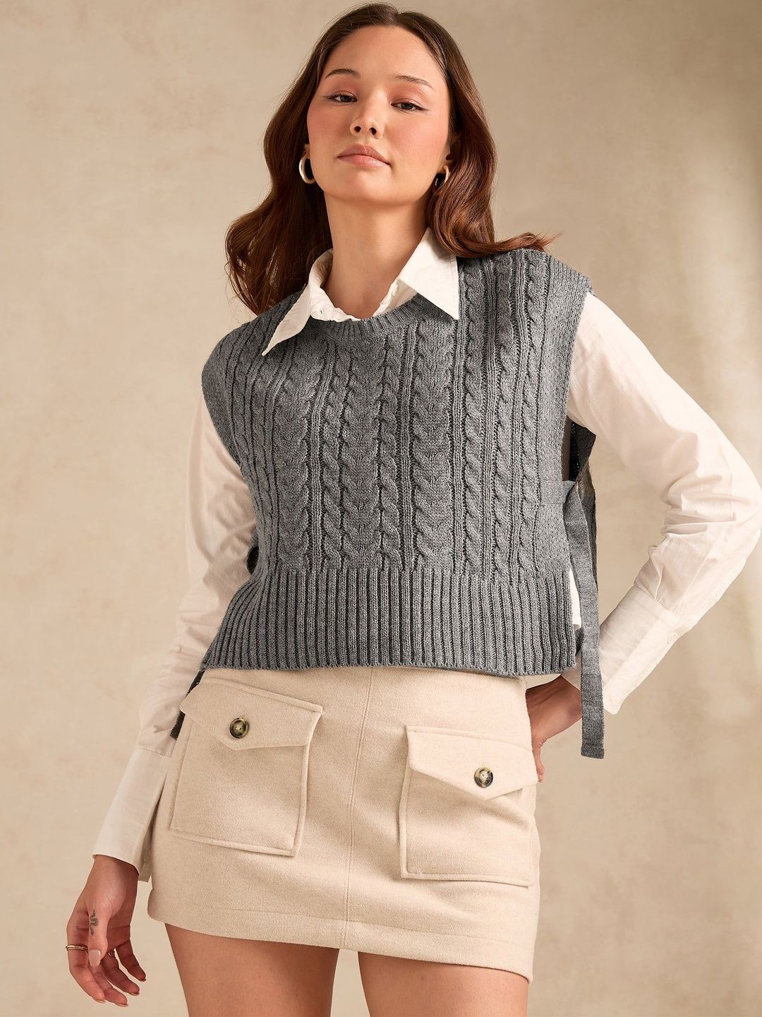 Outzidr Women Cable Knit Ribbed Crop Sweater Vest-picture-31