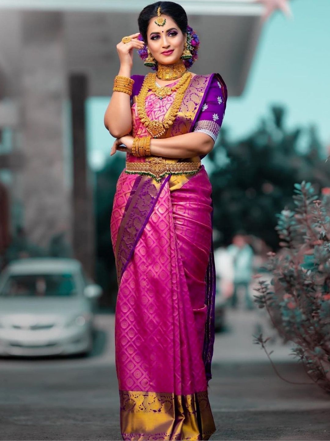 YAMUNE Woven Design Zari Art Silk Handloom Banarasi Saree-picture-38