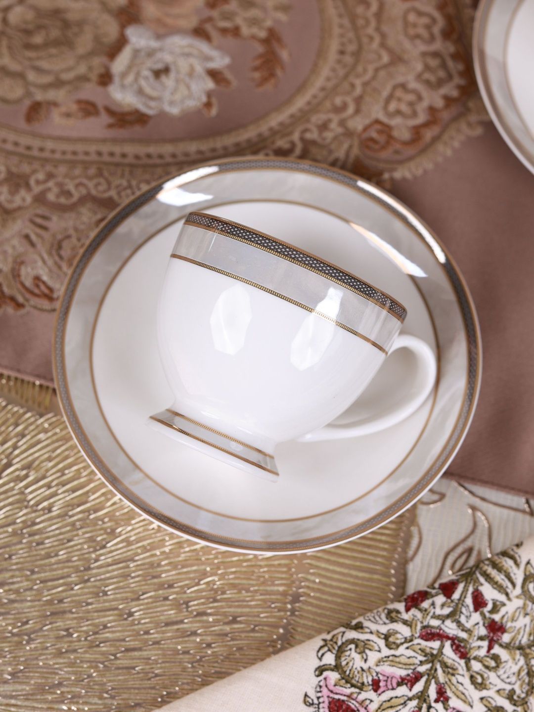 vigneto White & White Printed Porcelain Glossy Core Set of Cups and Mugs-picture-27