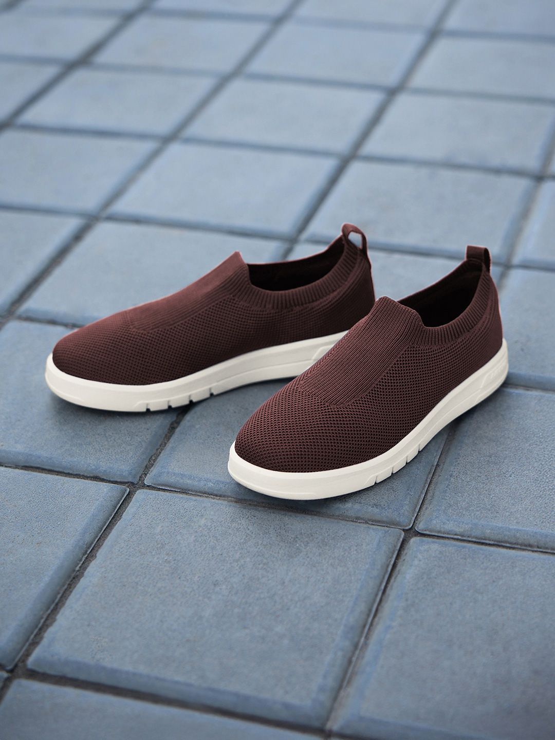 Lotto Women Textured Slip-On Brown Sneakers-picture-19