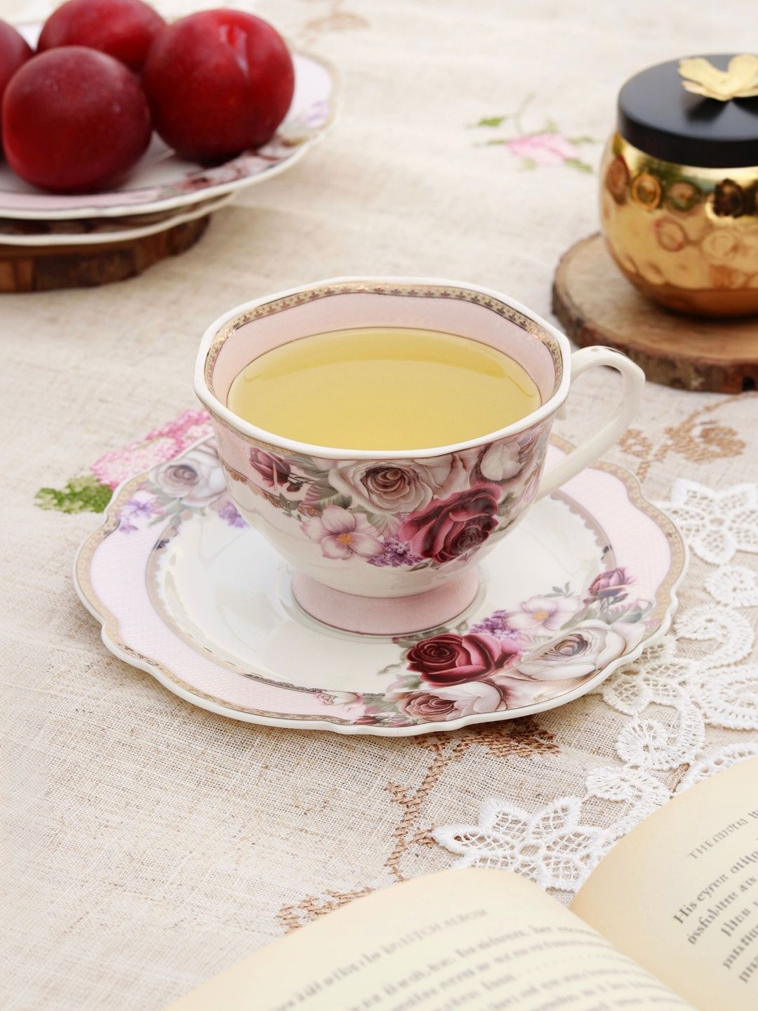 vigneto Pink & White Printed Porcelain Glossy Core Set of Cups and Mugs-image-46