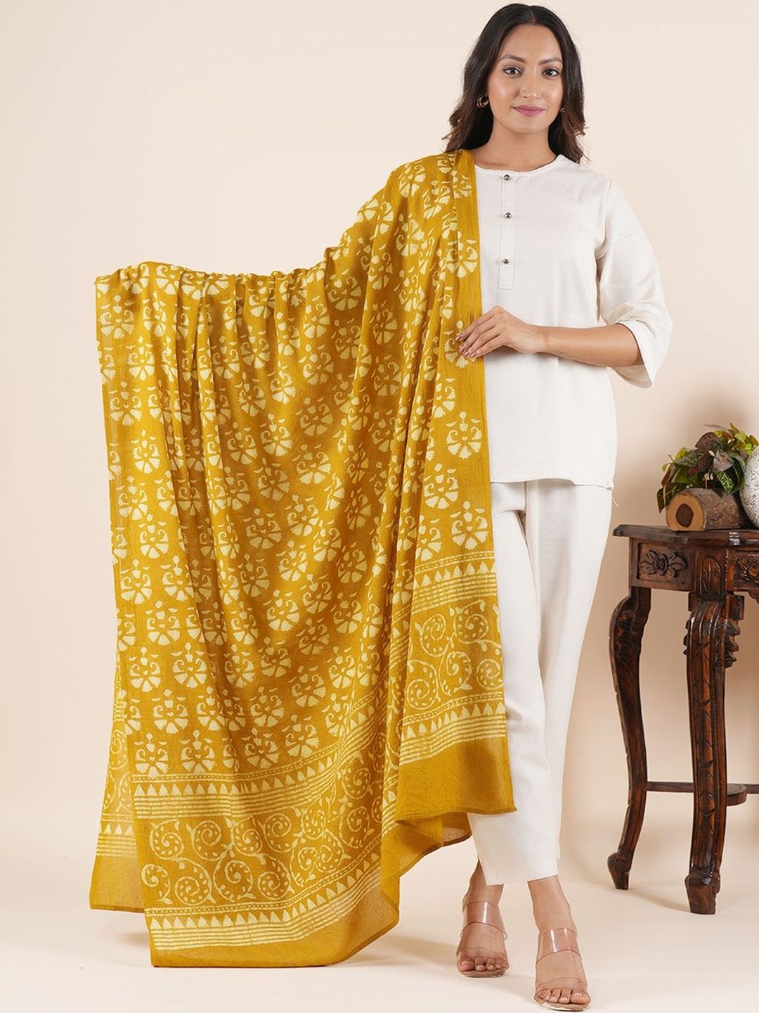 Style Shoes Printed Dupatta-picture-52