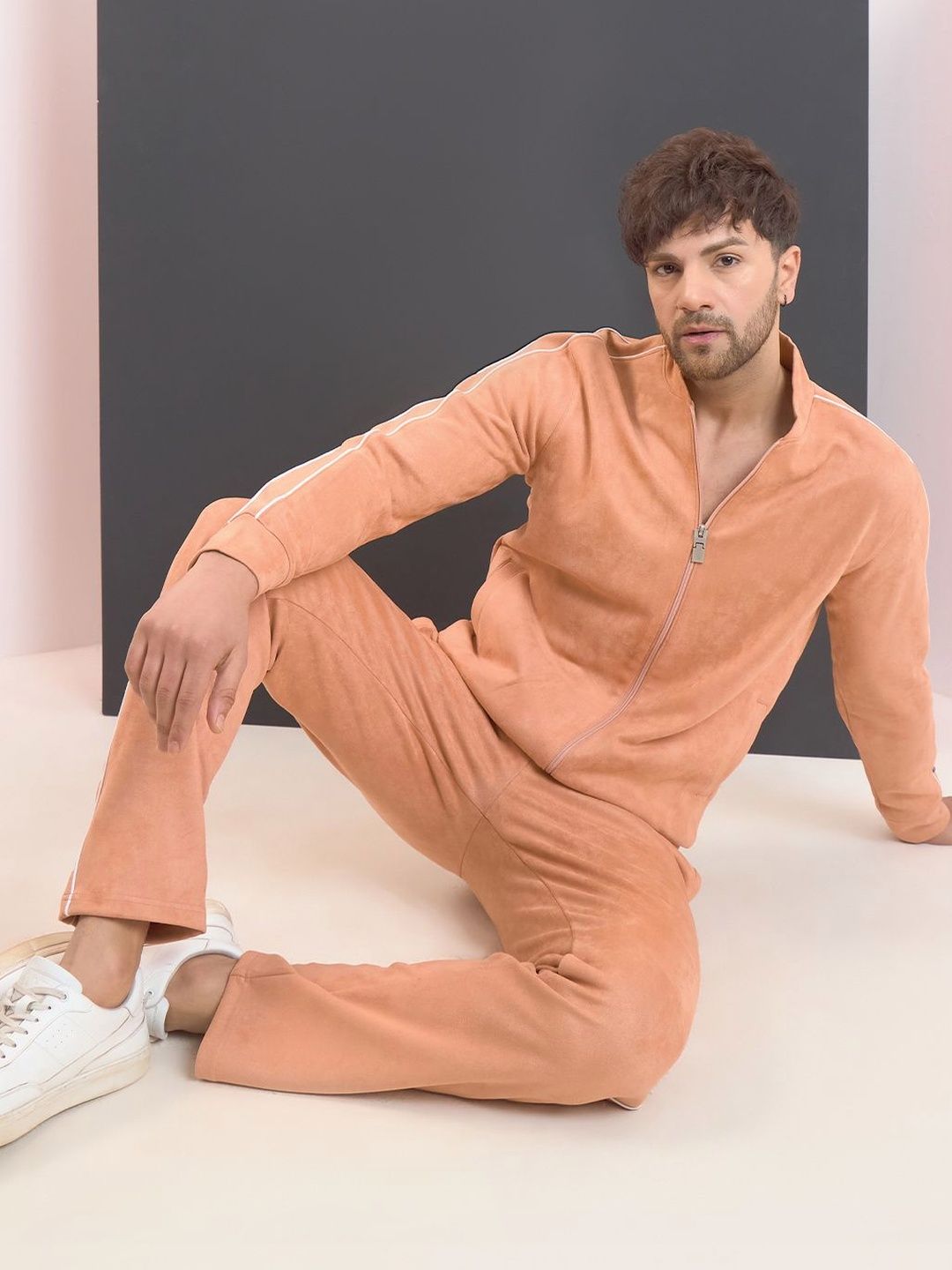 Sweet Dreams Men Mock Collar Tracksuits-picture-27