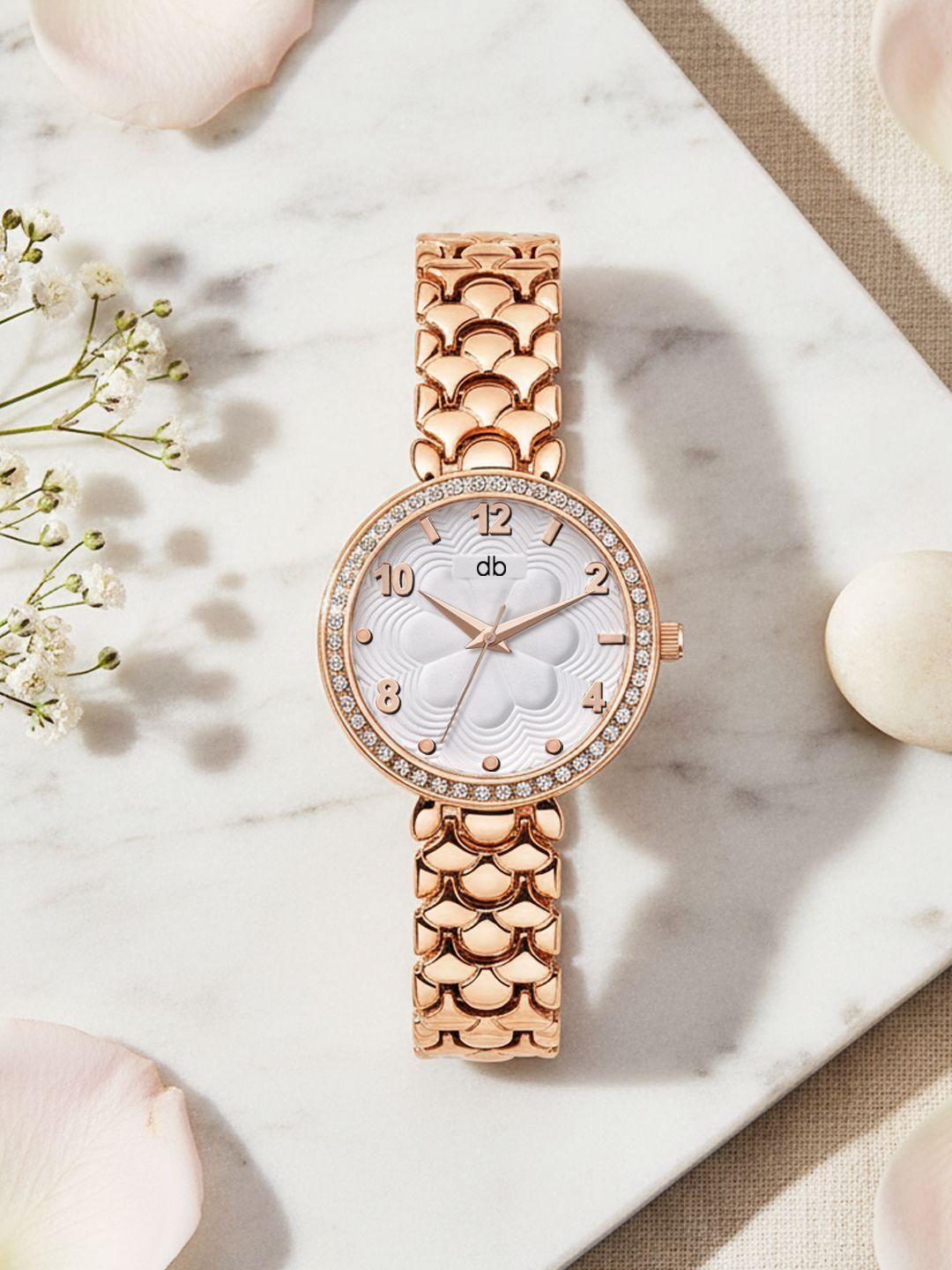 DressBerry Women Dial & Bracelet Style Straps Analogue Watch HOBDB-002-WH-picture-23